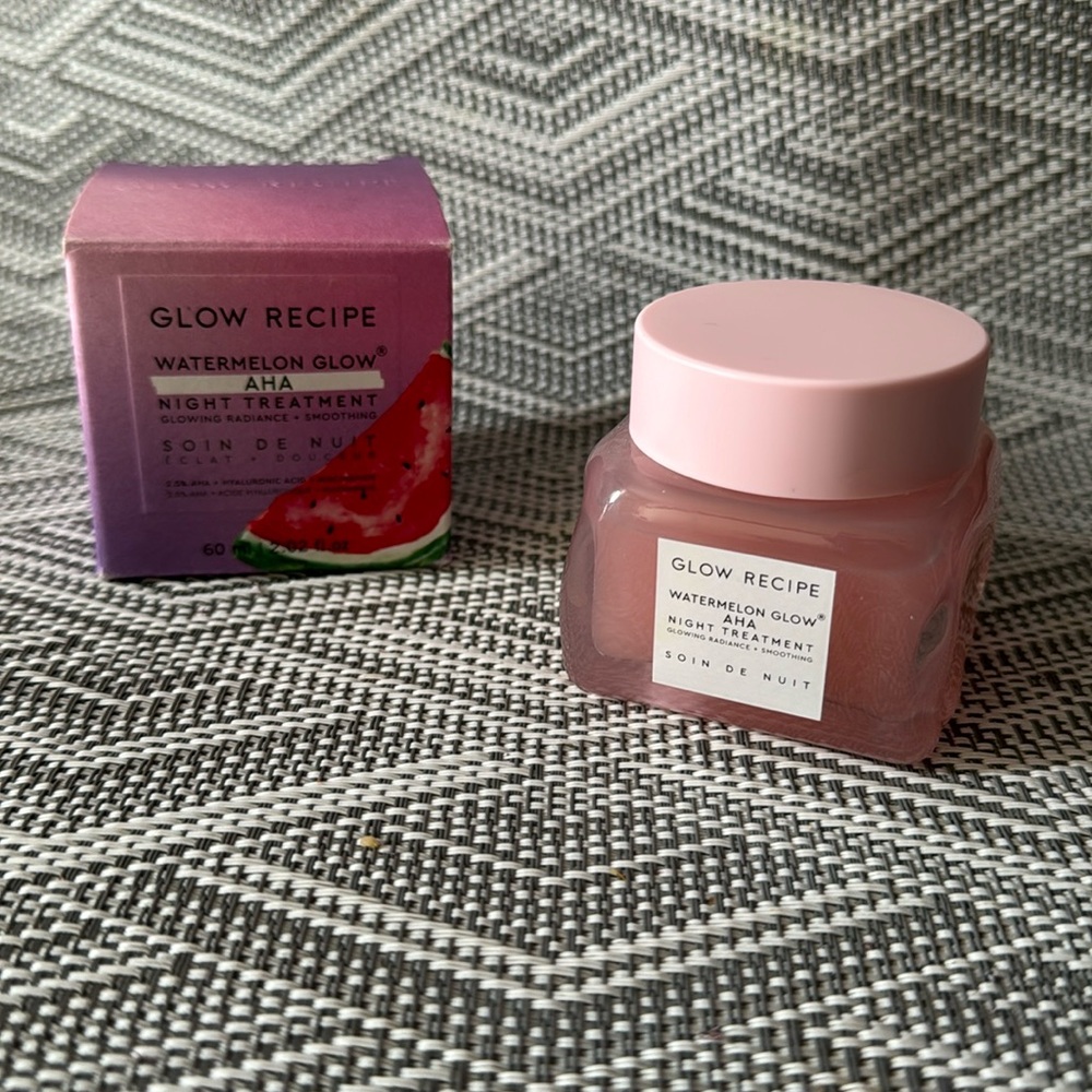 Glow Recipe Watermelon AHA Night Treatment (60ml / 2.02 fl oz.)